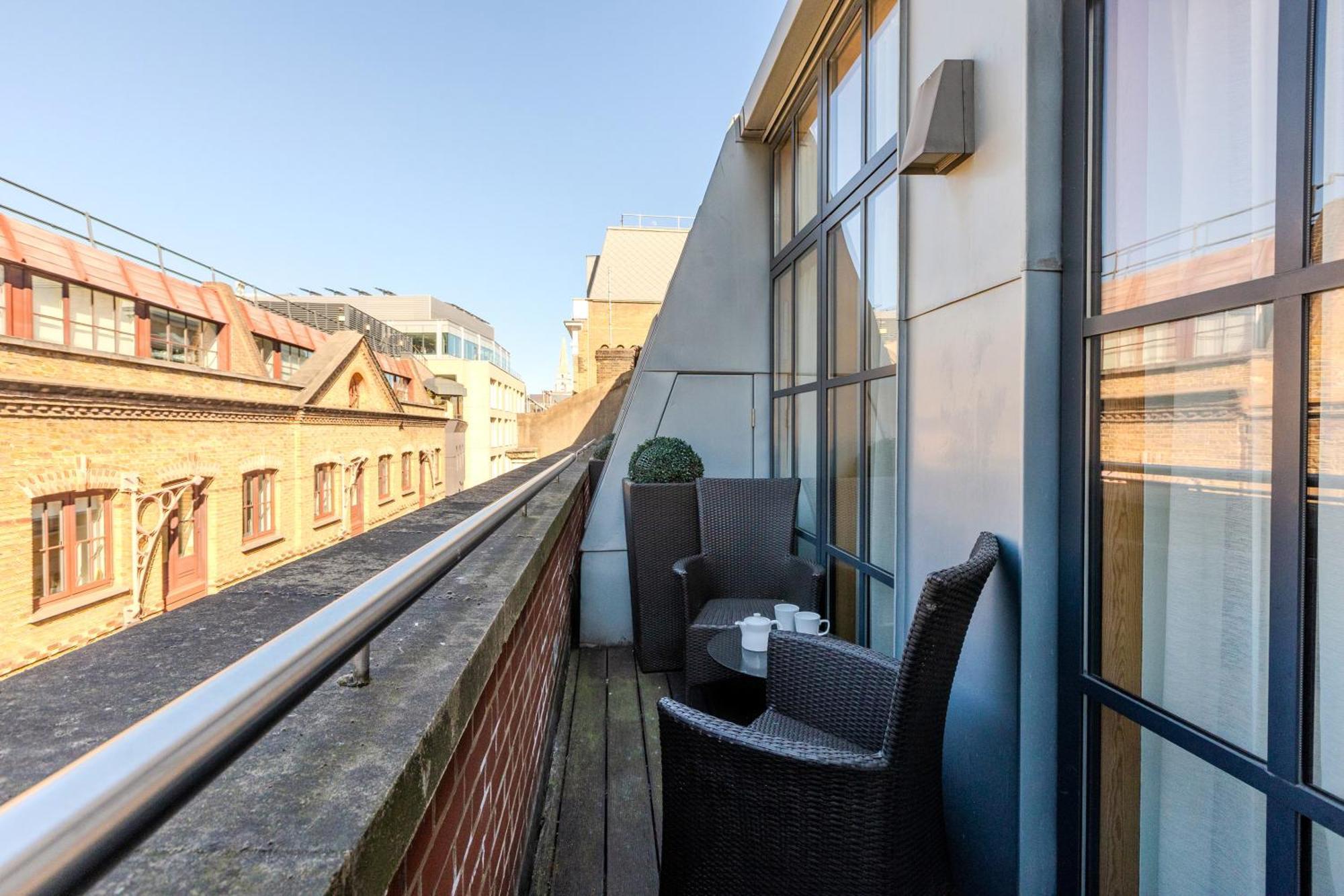 Central Servised Apartments On Artillery Lane Λονδίνο Εξωτερικό φωτογραφία